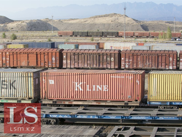 В Казахстане резко увеличилось производство вагонов и компьютеров В Казахстане резко увеличилось производство вагонов и компьютеров