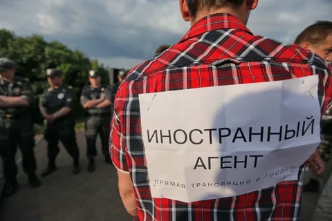Закон об иноагентах предложили принять в Казахстане
