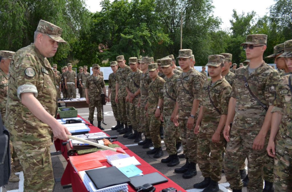 Молодые офицеры пополнили ряды регионального командования «Батыс» Нацгвардии