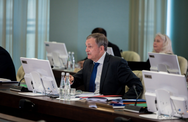 ЕАЭС: экспорт никотиновой продукции под надзором