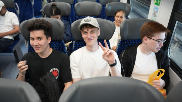 Нацперевозчик запустил новый электропоезд «Burabay Express» по маршруту Астана-Боровое Нацперевозчик запустил новый электропоезд «Burabay Express» по маршруту Астана-Боровое