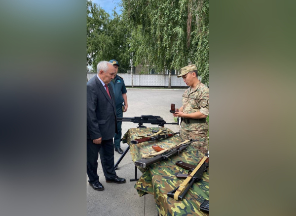 Жигули Дайрабаев посетил воинскую часть Национальной гвардии Жигули Дайрабаев посетил воинскую часть Национальной гвардии
