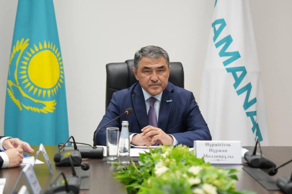 Минводхоз решает проблему водоснабжения сел Алматинской области