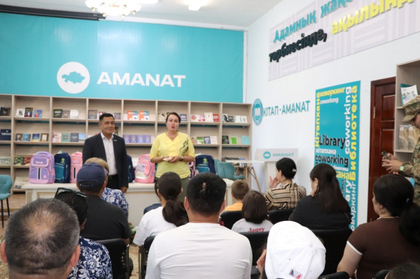 В Усть-Каменогорске военнослужащие Нацгвардии приняли участие в акции «Дорога в школу» В Усть-Каменогорске военнослужащие Нацгвардии приняли участие в акции «Дорога в школу»