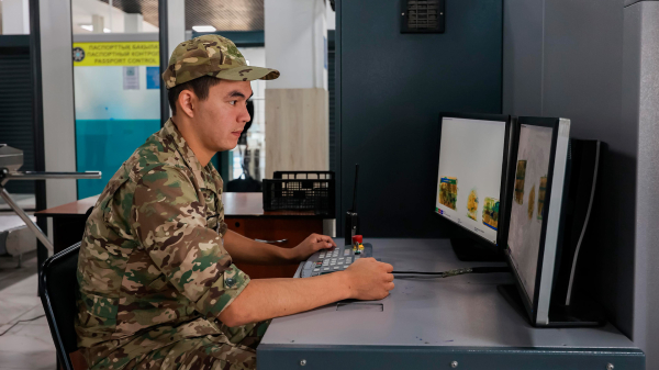 На границе с Кыргызстаном увеличат пропускную способность пограничных пунктов