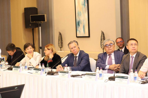 В Актау представили обновлённую концепцию экологического саммита-2026 В Актау представили обновлённую концепцию экологического саммита-2026