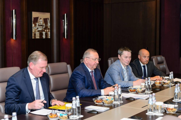 Транспортировку казахстанской нефти по КТК обсудили "КазМунайГаз" и "Транснефть"