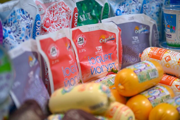 Глава государства ознакомился с ходом уборочной кампании в Акмолинской области