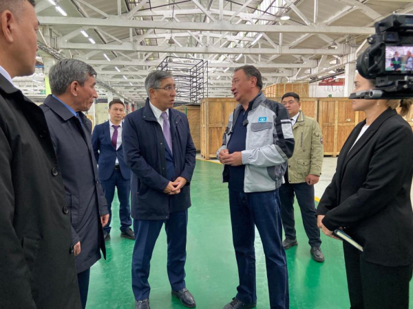 В области Абай усиливают меры по содействию занятости и защите прав работников В области Абай усиливают меры по содействию занятости и защите прав работников