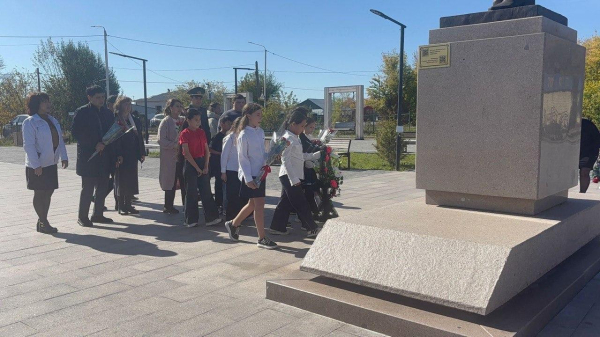 В Вооруженных Силах почтили память Сагадата Нурмагамбетова В Вооруженных Силах почтили память Сагадата Нурмагамбетова