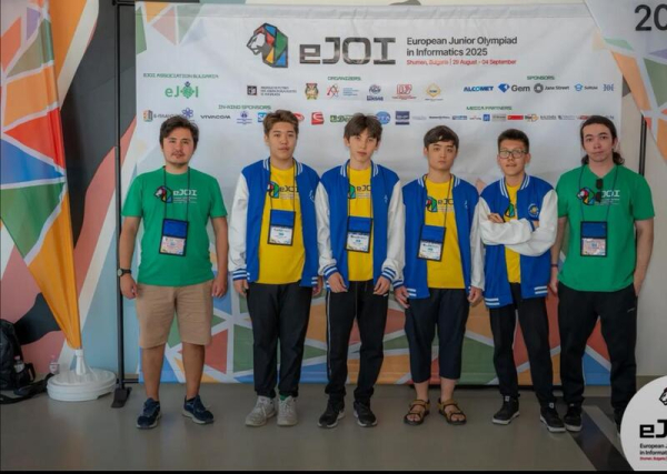 Акмолинские школьники завоевали бронзу на Европейской олимпиаде по информатике
