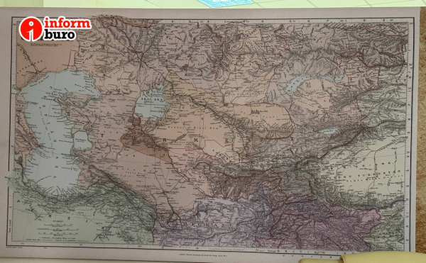 
Старинные карты, Коран Кенесары хана: фоторепортаж Informburo.kz о редких книгах и рукописях, хранящихся в Астане
