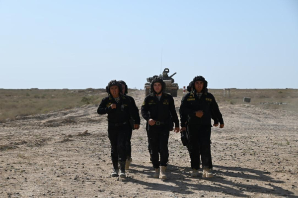 На полигоне «Оймаша» морские пехотинцы провели стрельбы из танков Т-72