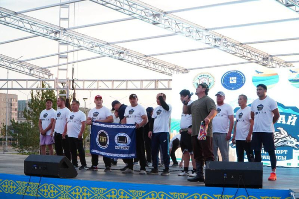 Конституции – 30 лет: праздник объединил акмолинцев на набережной «Жагалау»