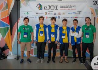 Акмолинские школьники завоевали бронзу на Европейской олимпиаде по информатике