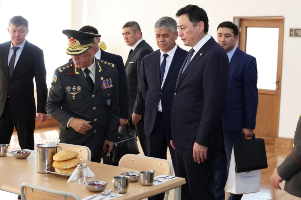 Делегация Нацгвардии МВД Казахстана посетила с рабочим визитом Азербайджан