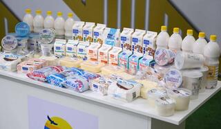 Глава государства ознакомился с ходом уборочной кампании в Акмолинской области