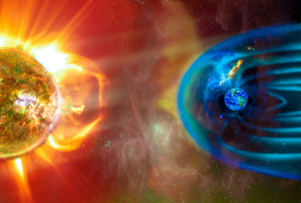 Сильнейшая за три месяца магнитная буря началась на Земле
Сильнейшая за три месяца магнитная буря началась на Земле