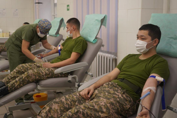 Донорство крови стало доброй традицией ВТШ Казахстана