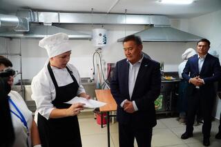 В поселке Жибек жолы завершено строительство подстанции «Солнечная»