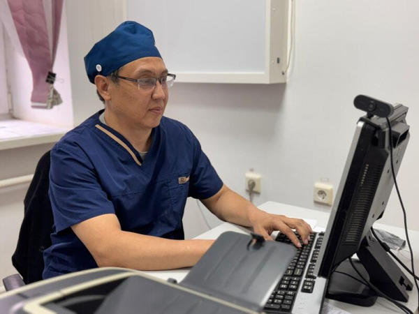 В Жаркаинскую районную больницу прибыли новые врачи