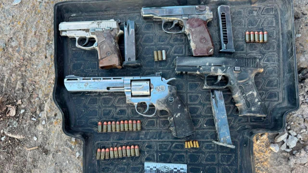 КНБ и полиция ликвидировали каналы нелегального оружия в 11 регионах КНБ и полиция ликвидировали каналы нелегального оружия в 11 регионах