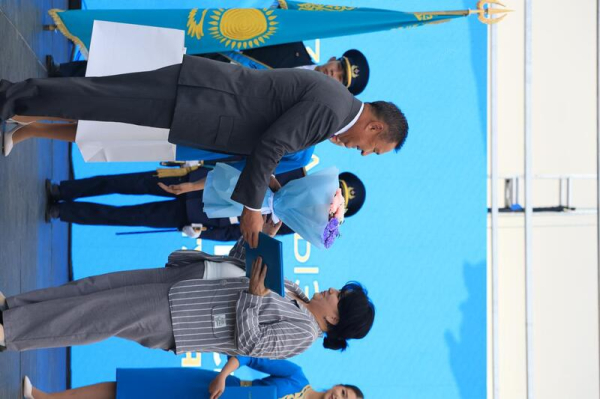 Конституции – 30 лет: праздник объединил акмолинцев на набережной «Жагалау»