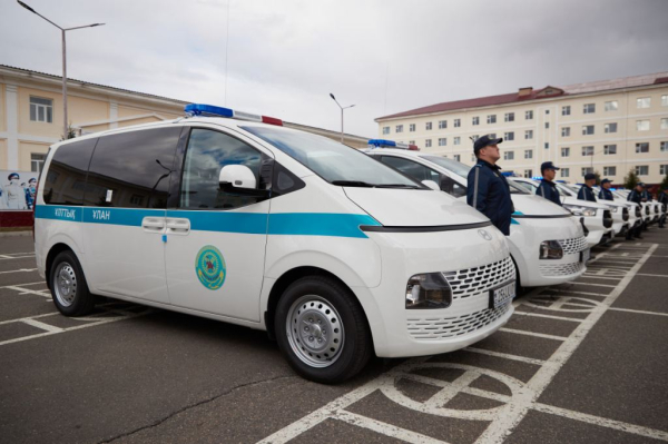 Новая техника в Национальной гвардии: бойцы «станцевали» осенний вальс на автомобилях