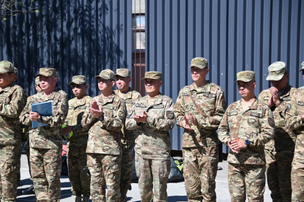 В Шымкенте начались учебные сборы с военнообязанными В Шымкенте начались учебные сборы с военнообязанными