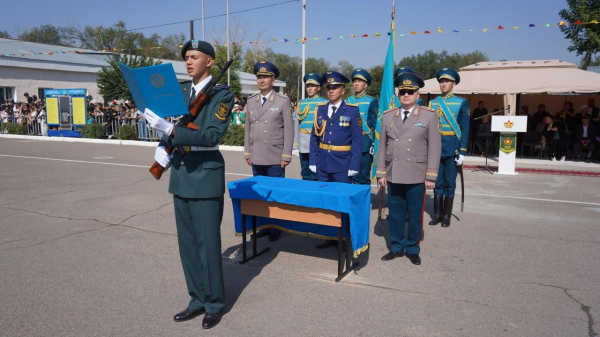 В Алматы состоялась торжественная присяга курсантов военного института В Алматы состоялась торжественная присяга курсантов военного института