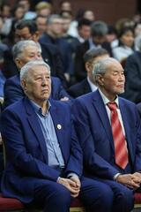 Аким Павлодарской области Асаин Байханов поздравил Торайгыров университет с 65-летием