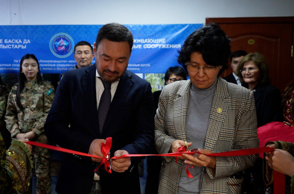 КазНУ и «Казселезащита» создают научный центр для борьбы с природными угрозами КазНУ и «Казселезащита» создают научный центр для борьбы с природными угрозами