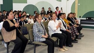 Учителя, воспитавшие поколения: в столице прошёл праздник для педагогов-ветеранов Учителя, воспитавшие поколения: в столице прошёл праздник для педагогов-ветеранов