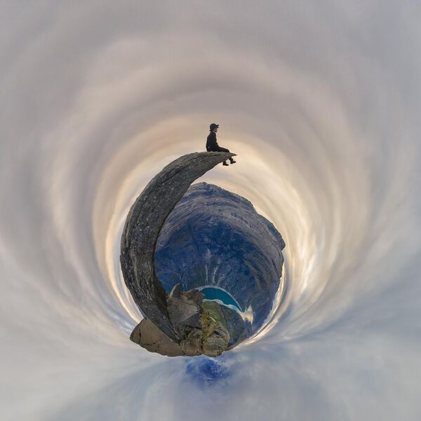 Мистическая комета и сказка о драконе: 20 лучших снимков с конкурса панорамной фотографии  Мистическая комета и сказка о драконе: 20 лучших снимков с конкурса панорамной фотографии