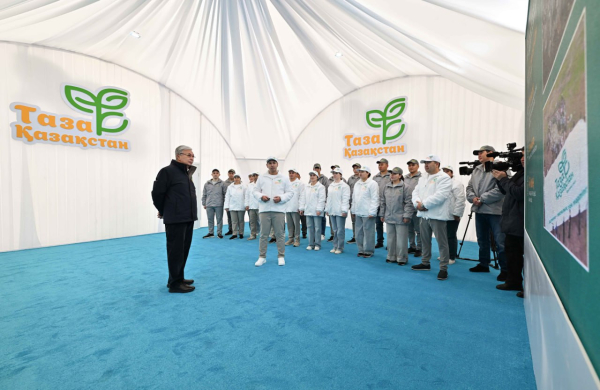 Токаев отметил значимость молодежных инициатив