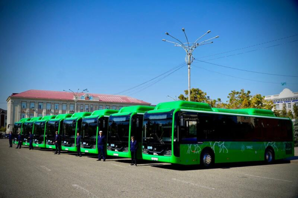Автопарк Тараза пополнился 24 новыми автобусами