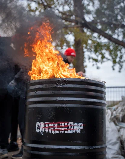 В Павлодаре общественники очищали территорию города от следов наркопреступлений
В Павлодаре общественники очищали территорию города от следов наркопреступлений