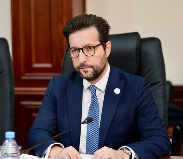 ЕБРР поддержит проекты Казахстана по гидро- и ветроэнергетике ЕБРР поддержит проекты Казахстана по гидро- и ветроэнергетике