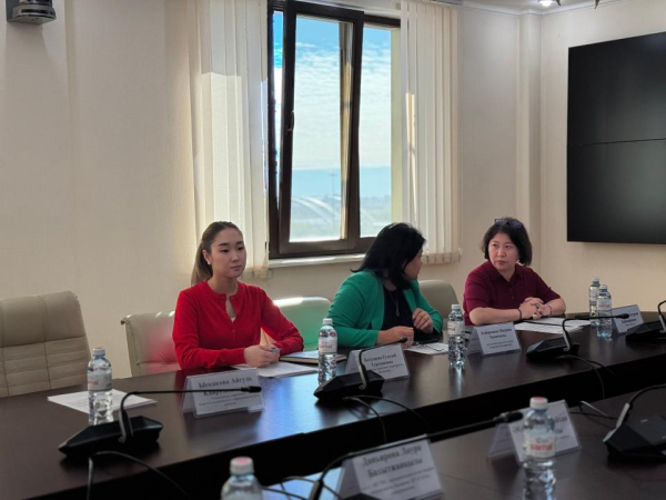 Казахстан усиливает межсекторальное сотрудничество в сфере общественного здоровья Казахстан усиливает межсекторальное сотрудничество в сфере общественного здоровья