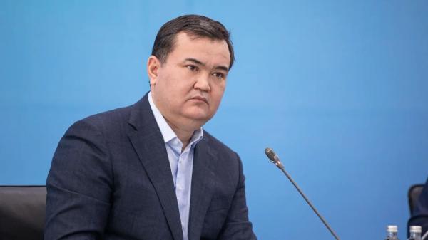 Аким Астаны прокомментировал возможное повышение по службе
 
Аким Астаны прокомментировал возможное повышение по службе