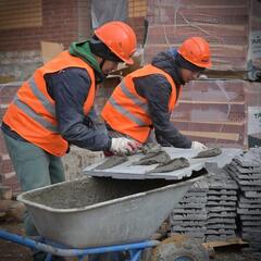 Аким Павлодарской области Асаин Байханов посетил село Атыгай близ Экибастуза, где проверил ход строительства новой школы Аким Павлодарской области Асаин Байханов посетил село Атыгай близ Экибастуза, где проверил ход строительства новой школы