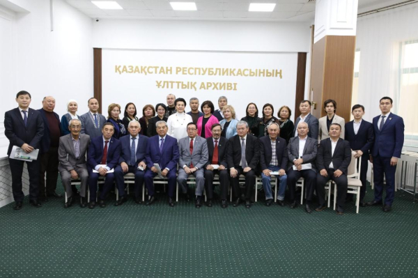 Рукописи и письма Шерхана Муртазы пополнил золотой фонд Национального архива РК Рукописи и письма Шерхана Муртазы пополнил золотой фонд Национального архива РК