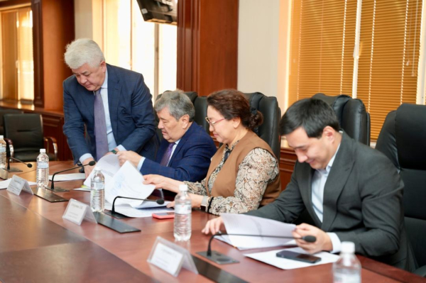 Казахстан делает шаг к более справедливой системе оплаты труда в энергетике