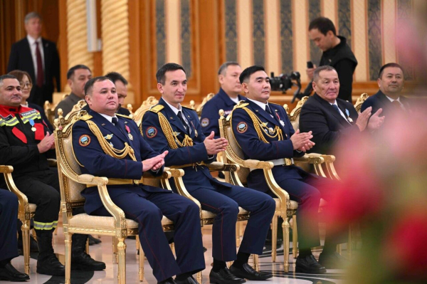 Профессия спасателя должна стать одной из самых престижных в нашей стране - Токаев Профессия спасателя должна стать одной из самых престижных в нашей стране - Токаев