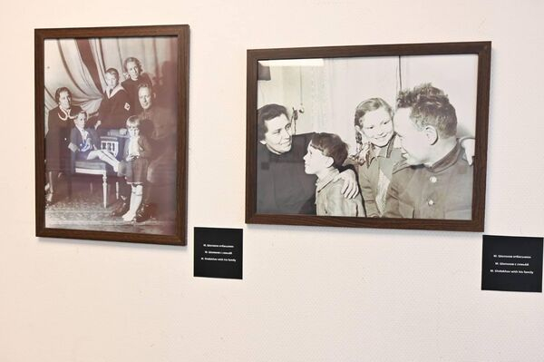 В Астане открылась выставка, посвященная Пушкину и Шолохову