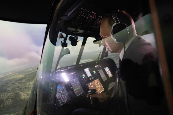 Путин отмечает День рождения: яркие фото из жизни российского лидера Путин отмечает День рождения: яркие фото из жизни российского лидера