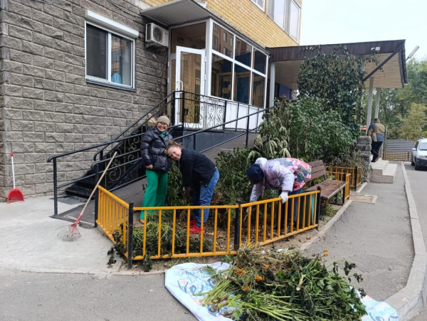 «Таза Қазақстан»: более 22 тысяч жителей Астаны вышли на субботник чистоты «Таза Қазақстан»: более 22 тысяч жителей Астаны вышли на субботник чистоты