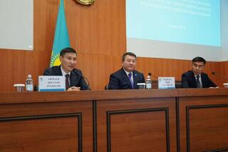 В Аккольском районе состоялась встреча по разъяснению стратегических задач, обозначенных в Послании Президента В Аккольском районе состоялась встреча по разъяснению стратегических задач, обозначенных в Послании Президента