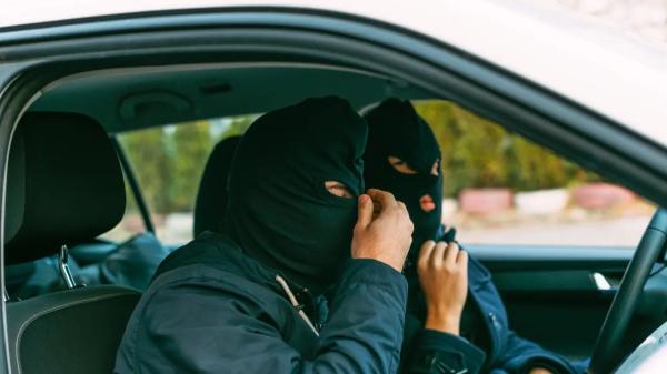 Троих мужчин, годами вымогавших деньги у нескольких жителей Кокшетау, отправят в колонию
 
Троих мужчин, годами вымогавших деньги у нескольких жителей Кокшетау, отправят в колонию