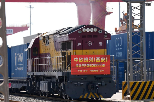 VII форум New Silk Way: Токаев запустил стратегическую линию Достык – Мойынты